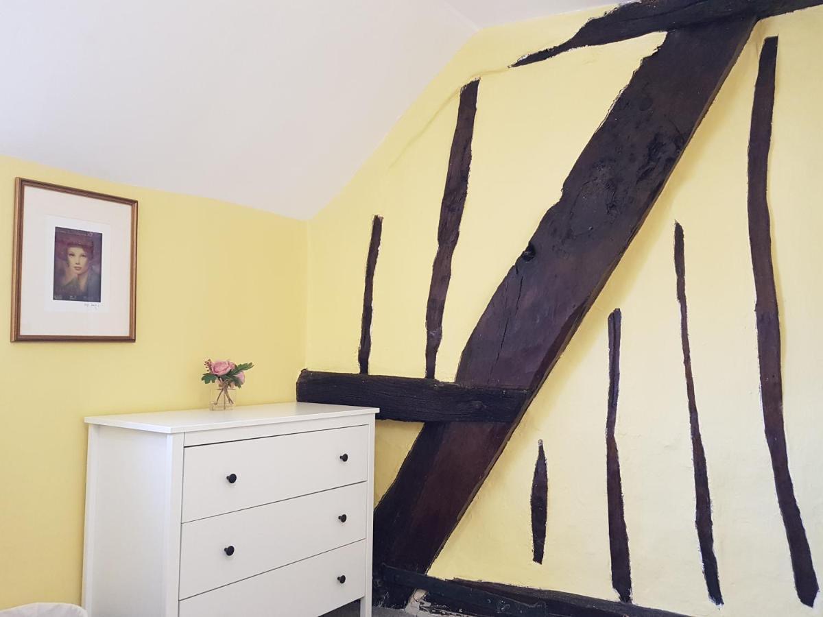 Cruck Cottage 皮克林 外观 照片